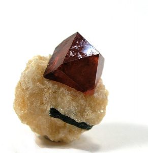 zircon,زیرکن,کانی,فروآلیاژ,ذوب,نسوز,فولاد,ریخته گری,مواد اولیه